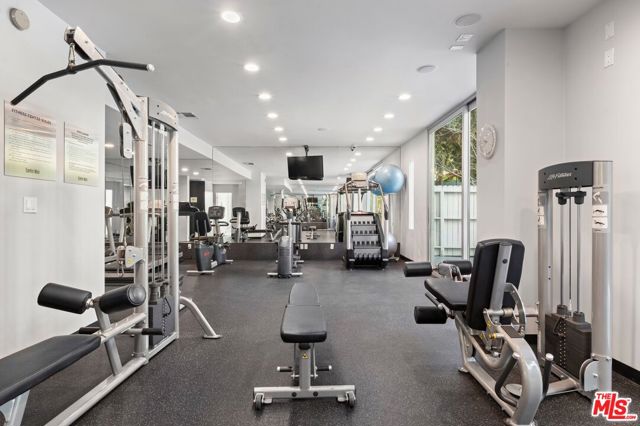 1100 Alta Loma Road, West Hollywood CA: https://media.crmls.org/mediaz/132412b6-1abe-4af2-b05d-976d87dab17e.jpg