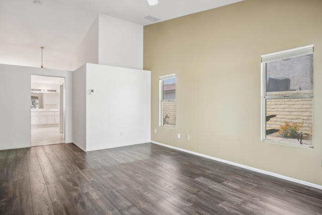 Image 15 of 49 For 44450 Ocotillo Drive