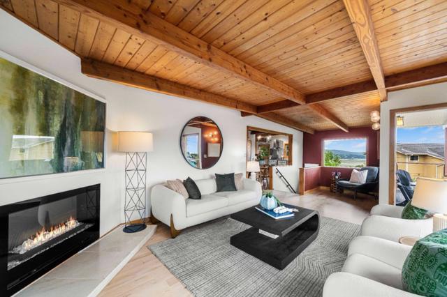 855 San Ramon Avenue, Moss Beach CA: https://media.crmls.org/mediaz/1326476c-7f67-488d-b8b1-972bab233090.jpg