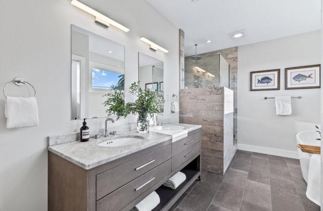 191 Winona Avenue, Pacifica CA: https://media.crmls.org/mediaz/1326eeeb-0995-43f6-9580-d742e14dd470.jpg