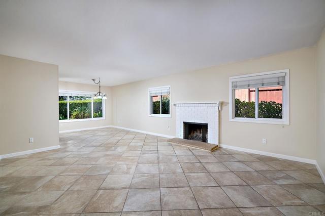 Detail Gallery Image 3 of 26 For 723 Fresca Ct, Solana Beach,  CA 92075 - 3 Beds | 2 Baths