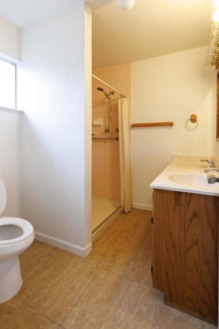 140 Marian Lane, San Jose CA: https://media.crmls.org/mediaz/132814be-4cd8-44ef-945d-9de52241fd05.jpg