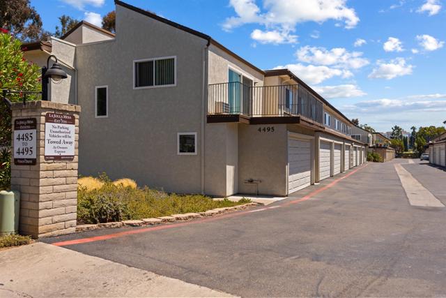 4485 Vision Drive, San Diego CA: https://media.crmls.org/mediaz/132a8ff1-6378-41a3-9ec4-bbe2063d75f9.jpg