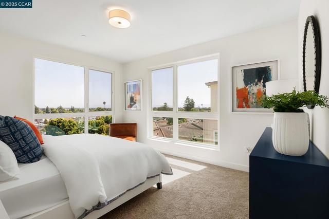 27263 Lumina Ct, Hayward CA: https://media.crmls.org/mediaz/132b7a2e-1771-4658-b655-0ea1c038e7b3.jpg