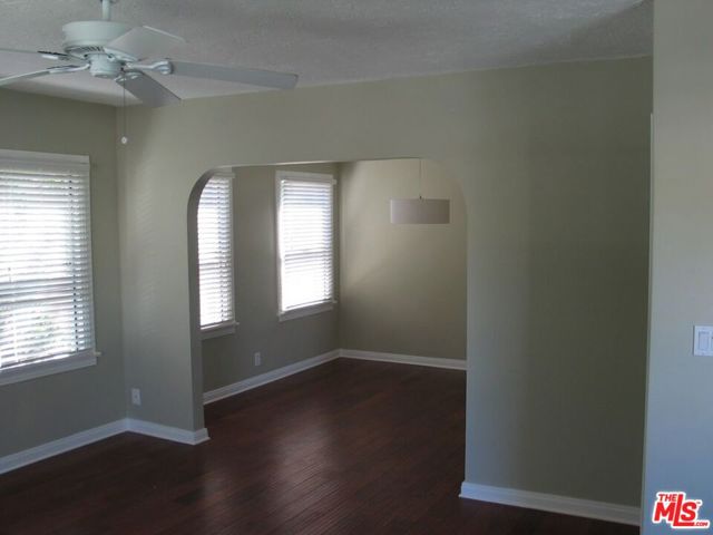 745 -747 1/4 N Hayworth Avenue, Los Angeles CA: https://media.crmls.org/mediaz/132ba7e6-6400-4a8c-833e-39d98a90a29a.jpg