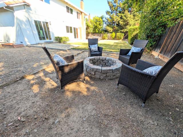 6104 Castello Drive, San Jose CA: https://media.crmls.org/mediaz/132f8d2d-d3bc-4682-8a09-875167f7f08e.jpg