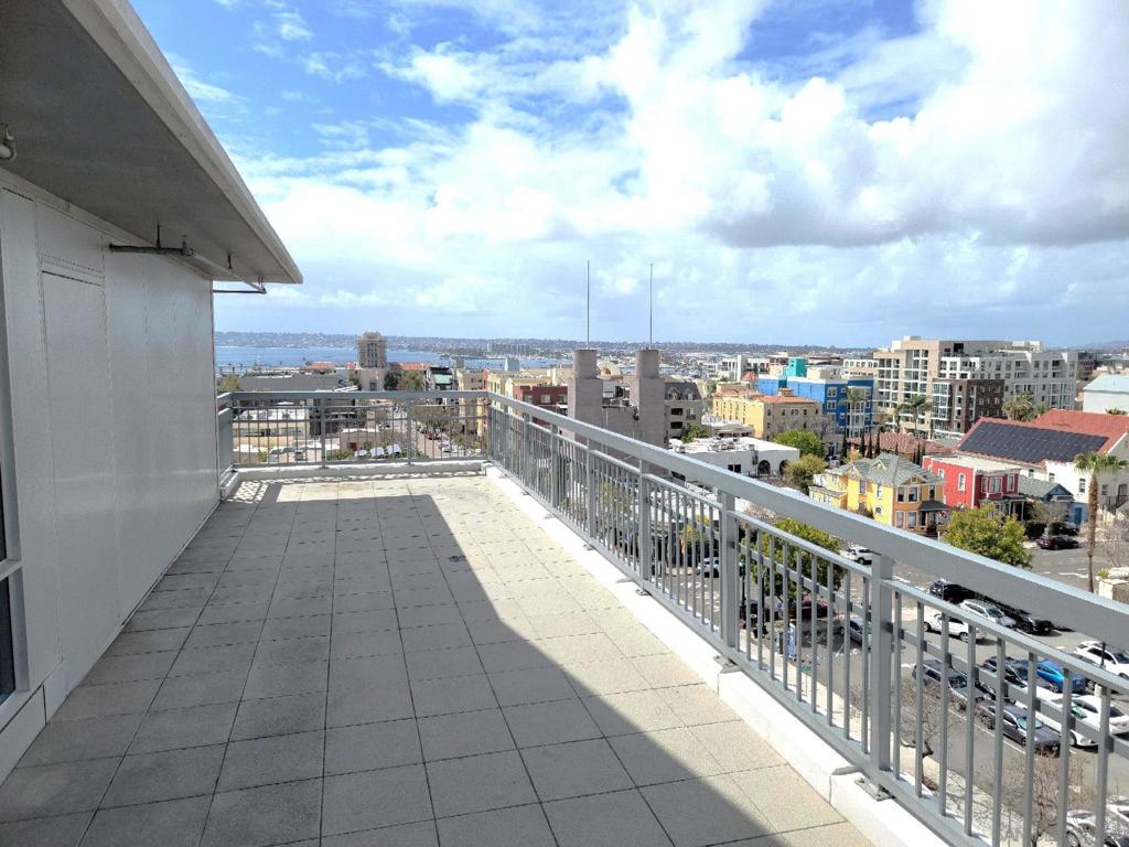 1580 Union Street - photo 2