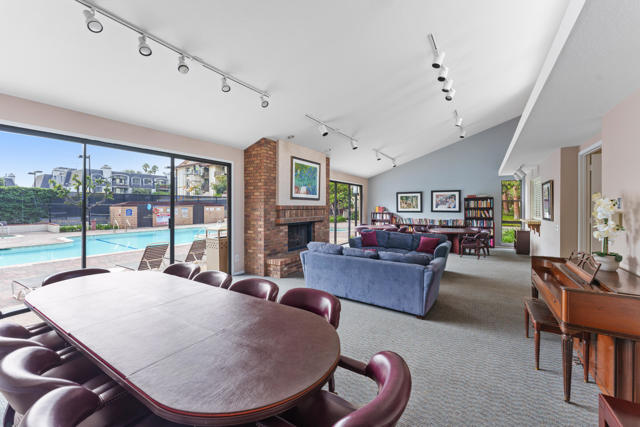 8515 Falmouth Avenue, Playa del Rey CA: https://media.crmls.org/mediaz/13312d31-9deb-4adb-881a-311658e19816.jpg