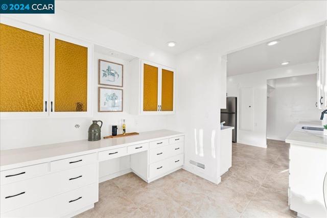 Image 18 of 60 For 900 Spruce Street