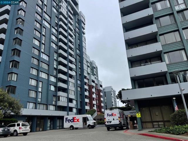 Details for 555 Pierce St  1432, Albany, CA 94706
