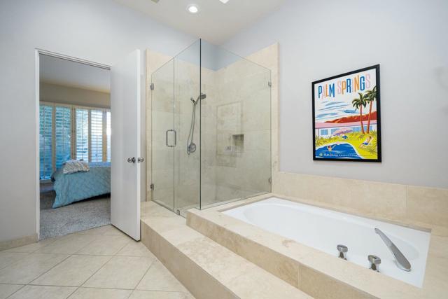 57916 Interlachen, La Quinta CA: https://media.crmls.org/mediaz/1332861a-17a6-4bcb-99f3-64c0368a6a3d.jpg