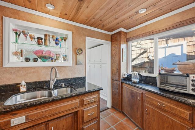 Detail Gallery Image 9 of 46 For 145 Barhaven Ln, Fallbrook,  CA 92028 - 3 Beds | 2 Baths