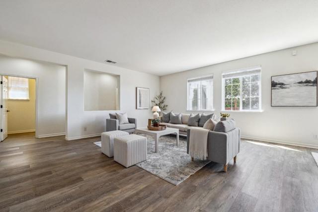 4276 Bay Crest Circle, Seaside CA: https://media.crmls.org/mediaz/133447f4-c844-4243-8dbe-ea9419af09c7.jpg