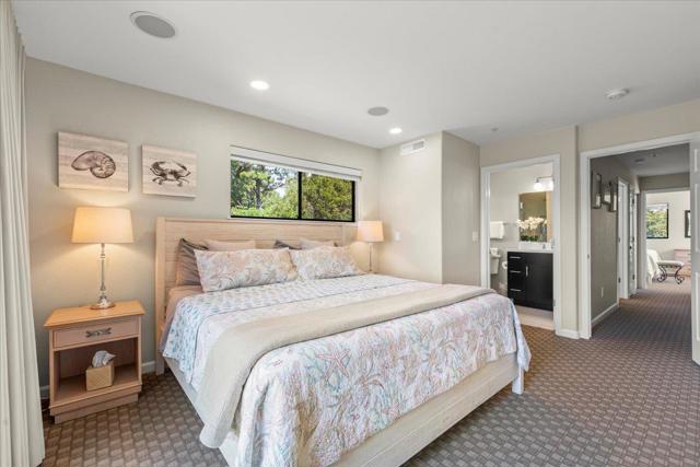 29 Seascape Resort Drive, Aptos CA: https://media.crmls.org/mediaz/1334e773-0d75-47fb-94ff-fa0b1b5b84ee.jpg