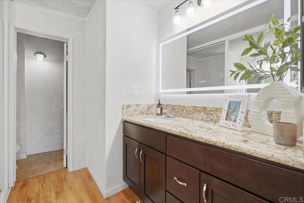 1885 Diamond Street - photo 18