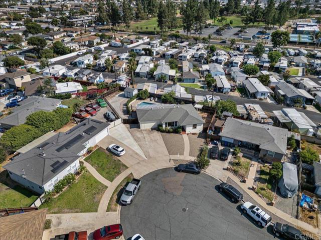 1131 Mary St, El Cajon CA: https://media.crmls.org/mediaz/13363264-8353-4219-95c2-d820f0965eac.jpg