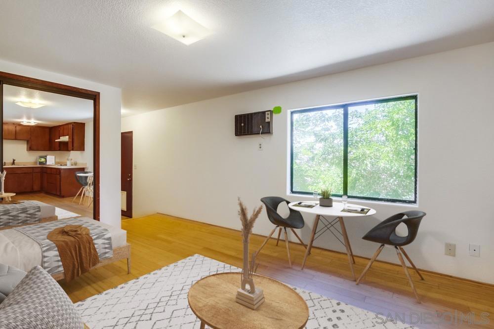 MLS #250035021SD image #27