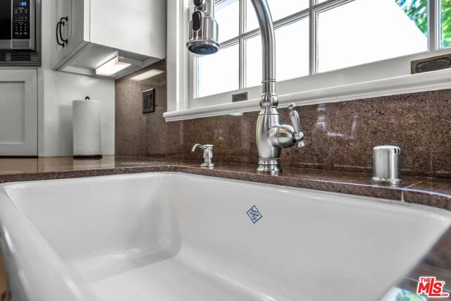 3 Bed Home for Sale in Sherman Oaks, California