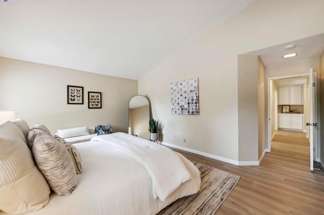 4182 Garatti Court, Pleasanton CA: https://media.crmls.org/mediaz/1338b140-6f9a-4ca6-bb2a-29660327a741.jpg
