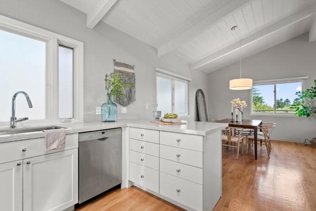 1975 Seascape Boulevard, Aptos CA: https://media.crmls.org/mediaz/1338b481-dcba-4a89-9f86-26e8e01587fc.jpg