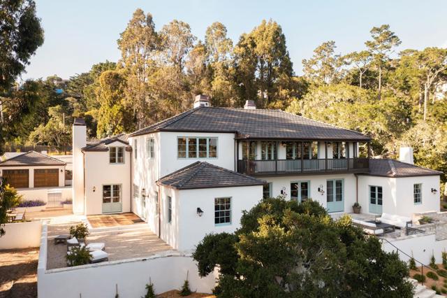1522 Riata Road, Pebble Beach CA: https://media.crmls.org/mediaz/1338f734-859a-4178-a868-7dc0aef9b6b6.jpg