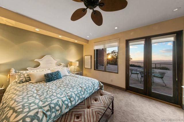 19210 Highland Hills Dr, Ramona CA: https://media.crmls.org/mediaz/13392734-30e9-43aa-a1e1-db912539a304.jpg