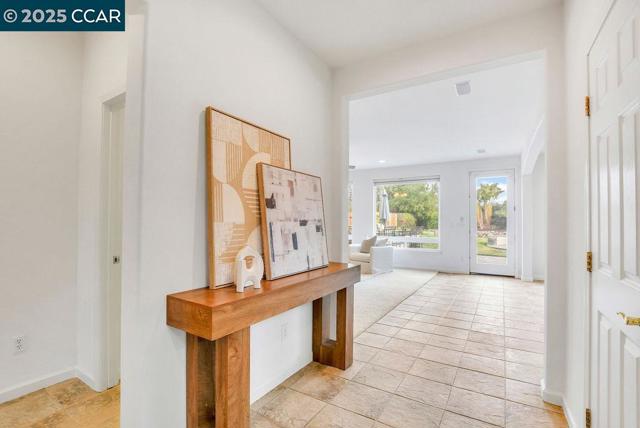 2460 Covelite Way, Antioch CA: https://media.crmls.org/mediaz/1339652a-e09c-41cc-9807-5bc562428c19.jpg