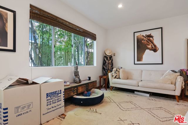 2702 11th Street, Santa Monica CA: https://media.crmls.org/mediaz/1339ea1b-b97e-4a5c-ac70-5d57a8a58580.jpg