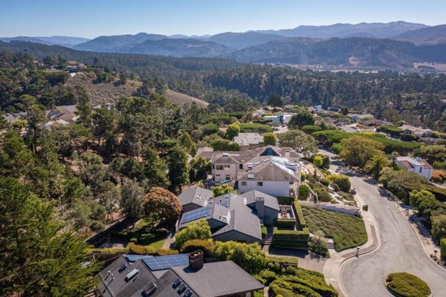 3493 Greenfield Place, Carmel CA: https://media.crmls.org/mediaz/133aa5a7-176a-467c-8937-e8210f04c1e2.jpg