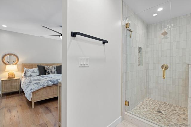 2686 Via Viejas, Alpine CA: https://media.crmls.org/mediaz/133b8548-13ca-492c-a9b8-2517e260a336.jpg