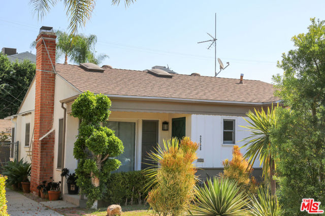 2558 Cotner Avenue Los Angeles CA 90064