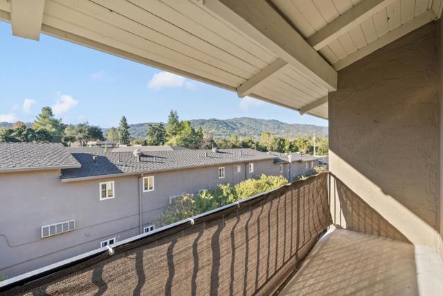420 Alberto Way, Los Gatos CA: https://media.crmls.org/mediaz/133d07f0-ee7c-428e-99e0-fa69ec7f87b8.jpg