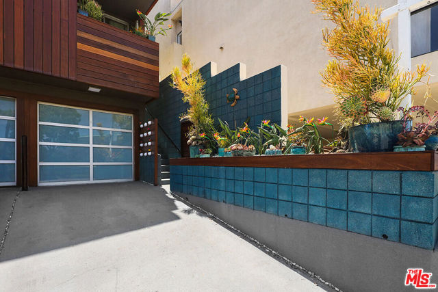 472 Rosecrans Avenue, Manhattan Beach, California 90266, 0 ,Residential Income,For Sale,Rosecrans,0,26830069