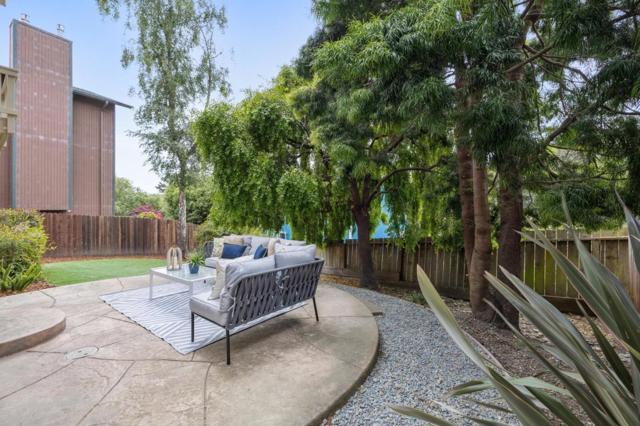 389 Avenue Granada, El Granada CA: https://media.crmls.org/mediaz/133f71cb-3ecf-4857-b3a4-d53db19cf4c0.jpg