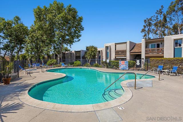 5350 Baltimore Dr, La Mesa CA: https://media.crmls.org/mediaz/133fa604-9fd7-480c-a7e9-a709bc37f0a5.jpg