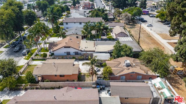 7805 Whitsett Avenue, Los Angeles, California 90001, ,Multi-Family,For Sale,Whitsett,24437463