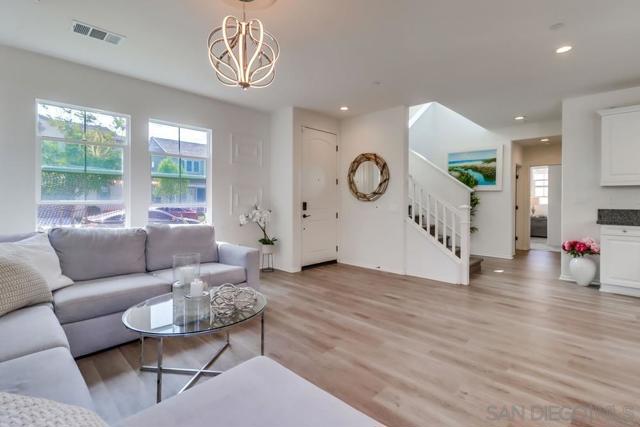 1225 Camino Avalon, Chula Vista CA: https://media.crmls.org/mediaz/1341a153-8091-4a17-9ac4-7c709de92003.jpg