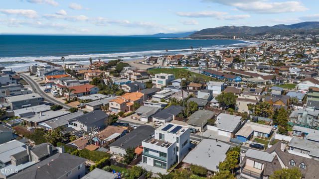 Detail Gallery Image 4 of 63 For 1238 Devon Ln, Ventura,  CA 93001 - 4 Beds | 4/1 Baths