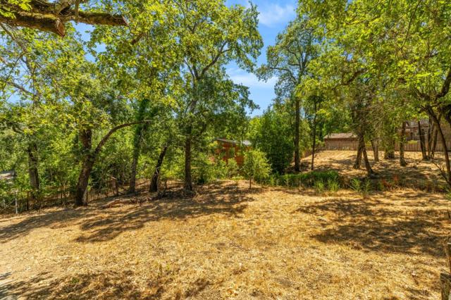 161 Los Trancos Circle, Portola Valley CA: https://media.crmls.org/mediaz/1345bebc-3925-4018-b7f5-3996ccdbf52e.jpg