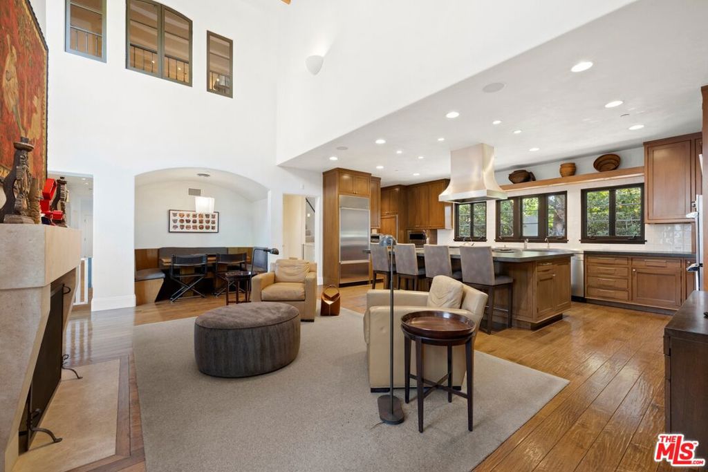 MLS #25564843 img 28