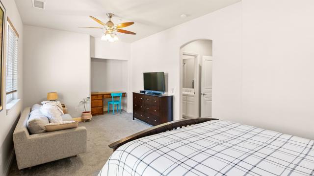 40487 Rock Mountain Drive, Fallbrook CA: https://media.crmls.org/mediaz/134694e0-3049-4564-9080-cd3d41146b7d.jpg