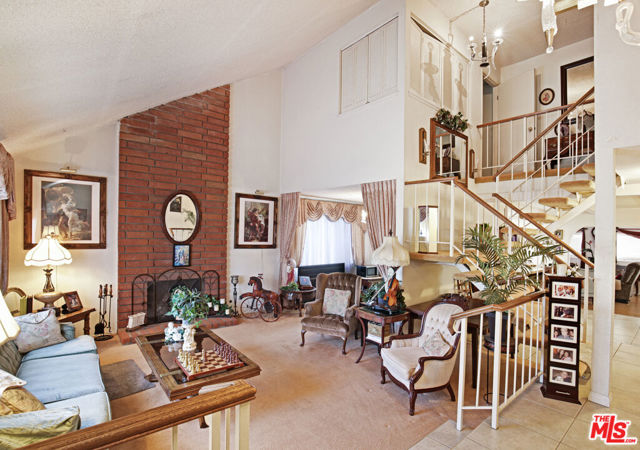 23030 Frigate Avenue, Carson CA: https://media.crmls.org/mediaz/1346d81c-4793-4fef-a857-b1a879a1c978.jpg