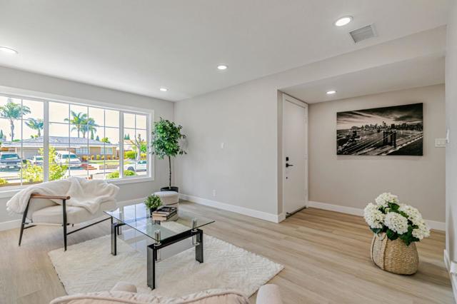 2584 Boren Drive, San Jose CA: https://media.crmls.org/mediaz/1346eb11-4660-4889-a1e1-366b07897852.jpg