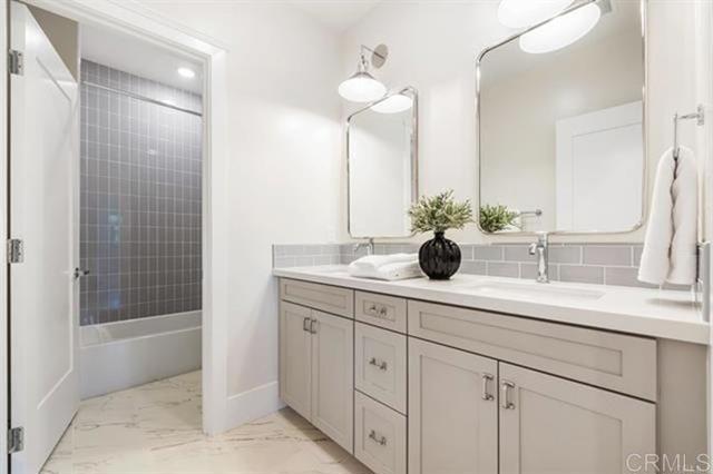 Detail Gallery Image 20 of 33 For 3755 Adams St, Carlsbad,  CA 92008 - 4 Beds | 3 Baths