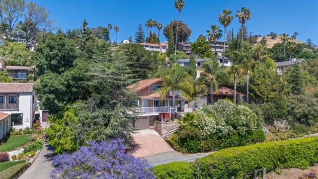 10981 Edgemont Drive, San Jose CA: https://media.crmls.org/mediaz/13477da2-6328-4290-ab83-2bcf013b1371.jpg