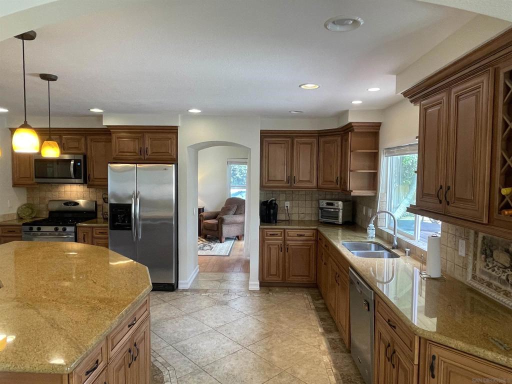1994 Casablanca Ct. - photo 2