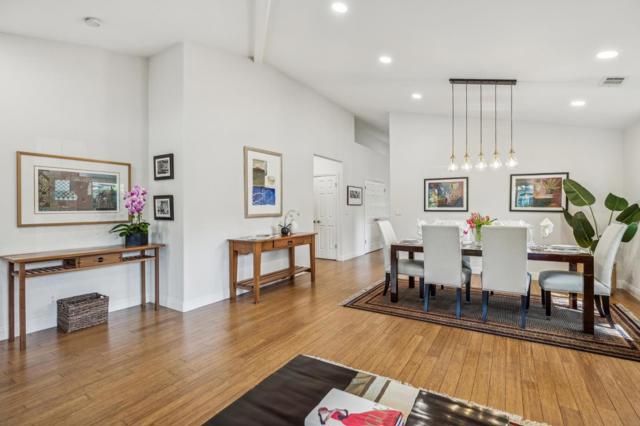 2031 Farndon Avenue, Los Altos CA: https://media.crmls.org/mediaz/1348425e-dcd6-4c0b-99ec-466bce41f604.jpg