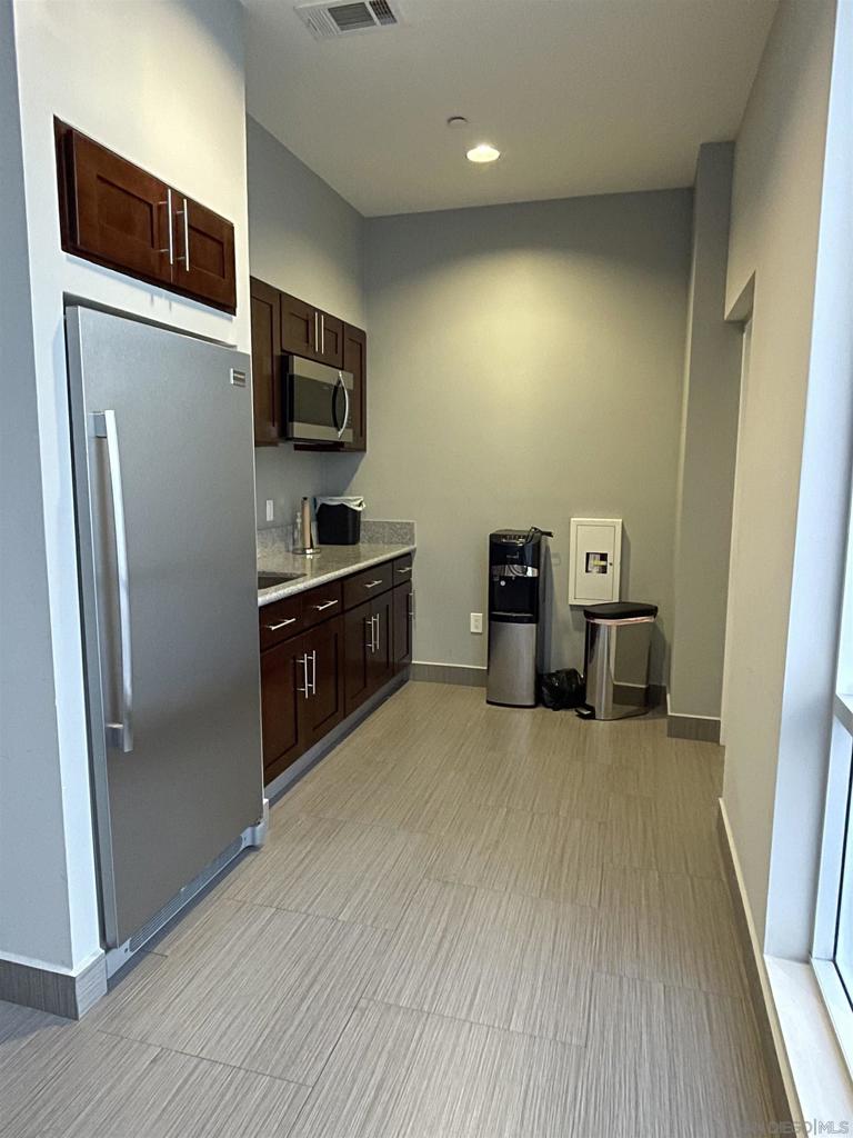 MLS #250035744SD image #5