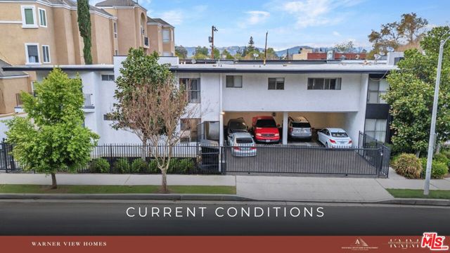 5201 Rigoletto Street, Woodland Hills CA: https://media.crmls.org/mediaz/134c6c39-f1f3-4e50-96ce-e0f251ddcc37.jpg