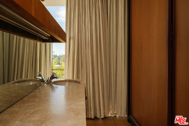 Drew Fenton | 1811 Bel Air Road Los Angeles CA | MLS: 7411913 Drew Fenton | 1811 Bel Air Road Los Angeles CA | MLS: 7411913